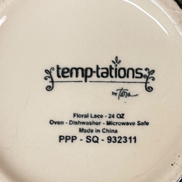 TEMPTATIONS Floral Lace soup / salad bowl, plate and spoon 24 oz - Picture 13 of 14